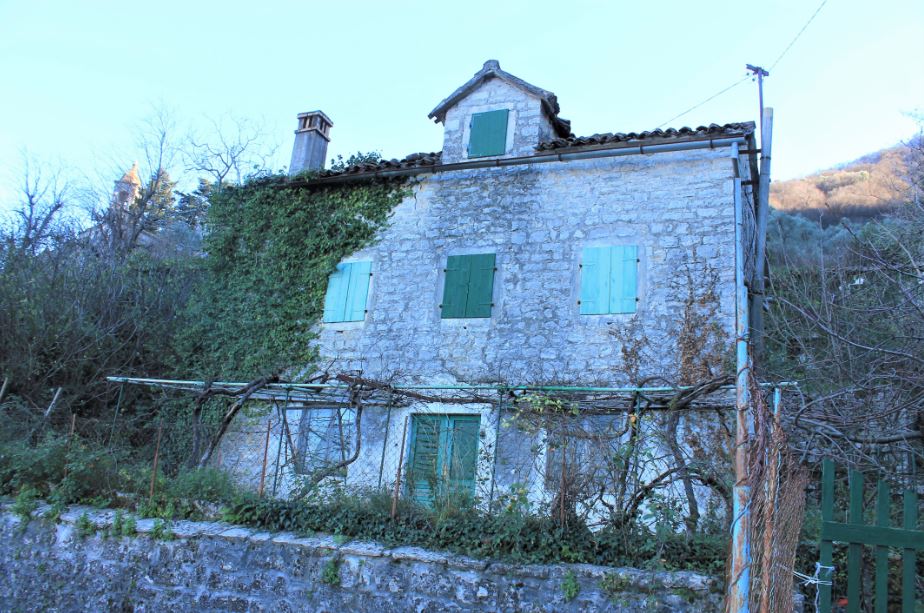 Jasna Gajevic - Upper Stoliv 3